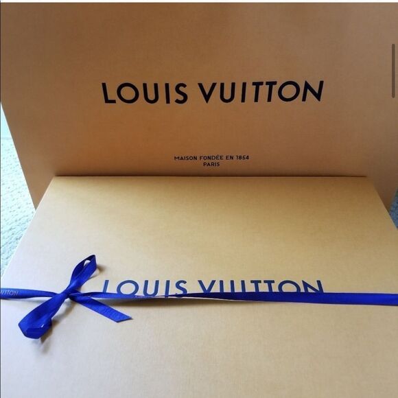 Authentic LOUIS VUITTON NEVERFULL MM - Picture 9 of 16